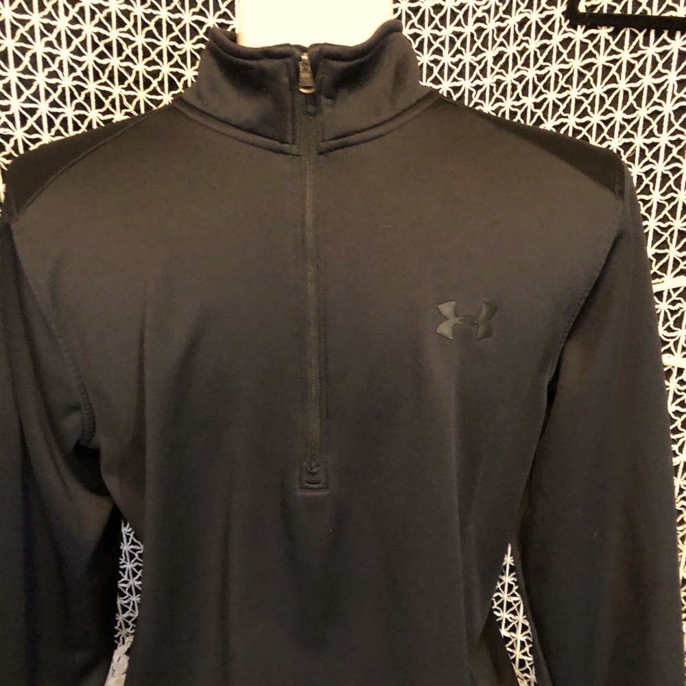 Under Armor ColdGear Black Half Zip Pullover Large